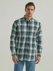 Wrangler Rugged Wear Long Sleeve Easy Care Plaid Button-Down Shirt in Green Navy