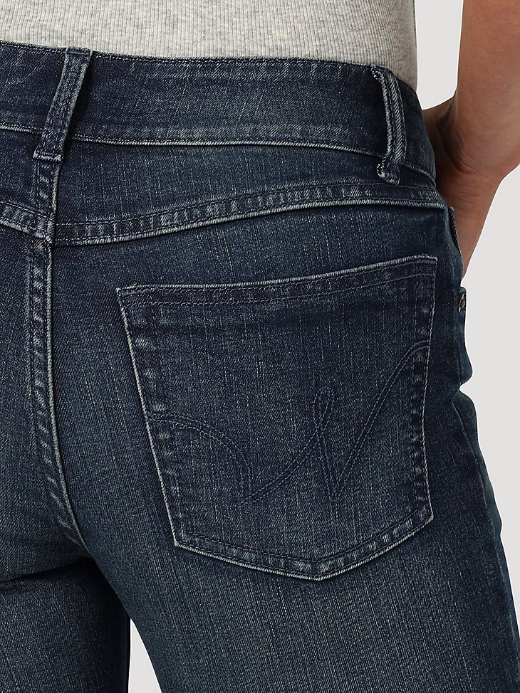 Women's Essential Mid-Rise Bootcut Jean in Taylor