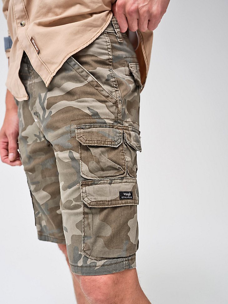 Wrangler Men's Five Star Premium Stacked Cargo Short in Shadow Brown Camo