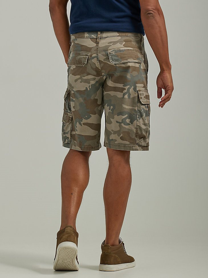 Wrangler Men's Five Star Premium Stacked Cargo Short in Shadow Brown Camo