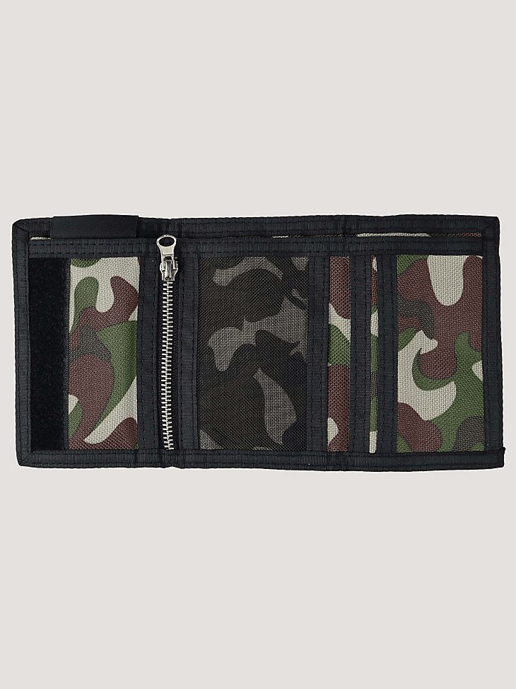 ATG By Wrangler Camo Canvas Wallet in Black/Camo