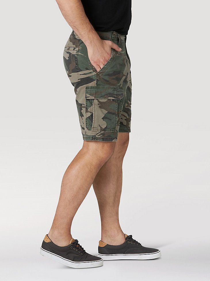 Men's Wrangler Authentics Stretch Cargo Short in Green Camo