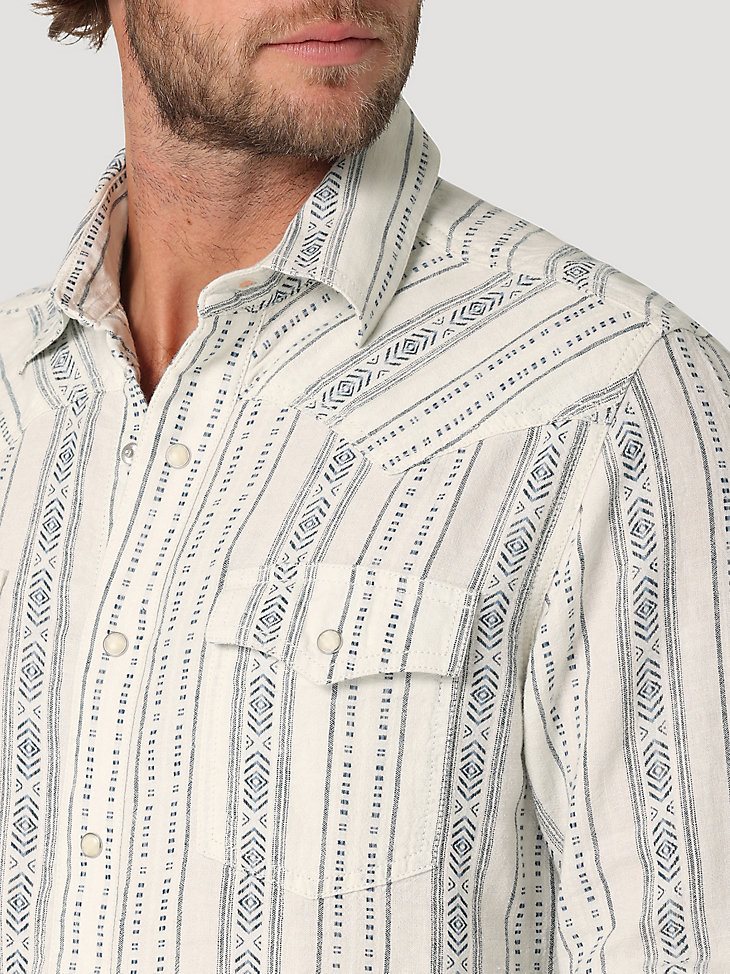 Wrangler Retro Premium Long Sleeve Linen Western Snap Shirt in White Stripe