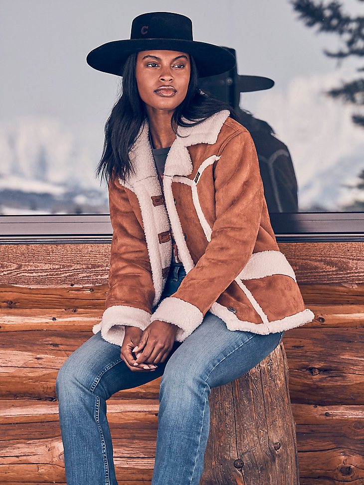 Women's Wrangler Faux Shearling Barn Coat in Lion