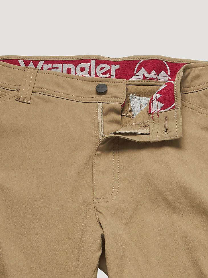 Men's Wrangler Flex Waist Outdoor Cargo Pant in Fallen Rock