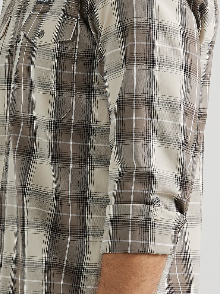 Men's Utility Plaid Outdoor Shirt in Khaki