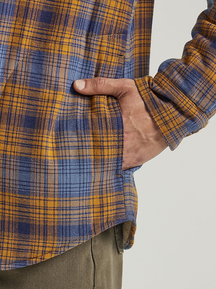 Men's Wrangler Heavyweight Plaid Sherpa Lined Shirt Jacket in Vintage Indigo