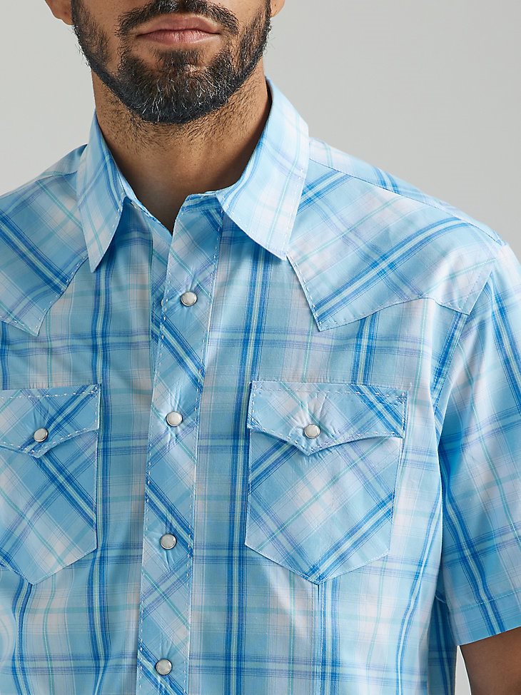 Men's Wrangler Fashion Snap Short Sleeve Western Snap Plaid Shirt in Baby Blue
