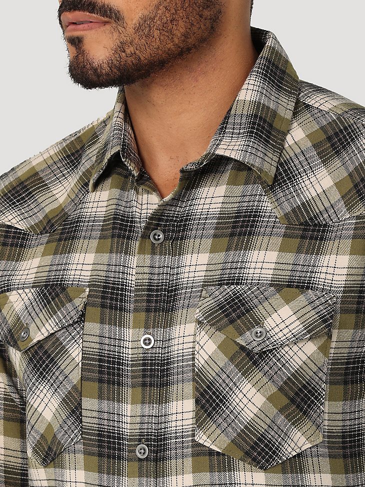 Men's Cloud Flannel Free To Stretch Shirt in Capulet Olive