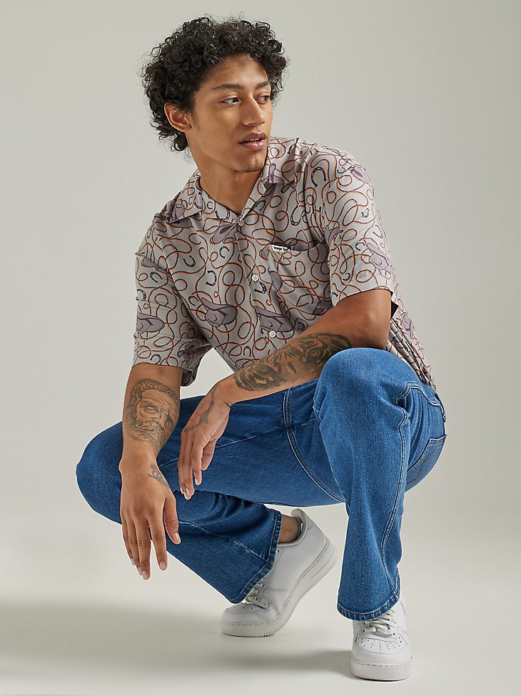 Men's Loose Fit Jean in Cowboy Mid Wash
