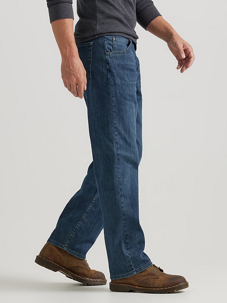 Men's Wrangler Authentics Relaxed Fit Flex Jean in Slate
