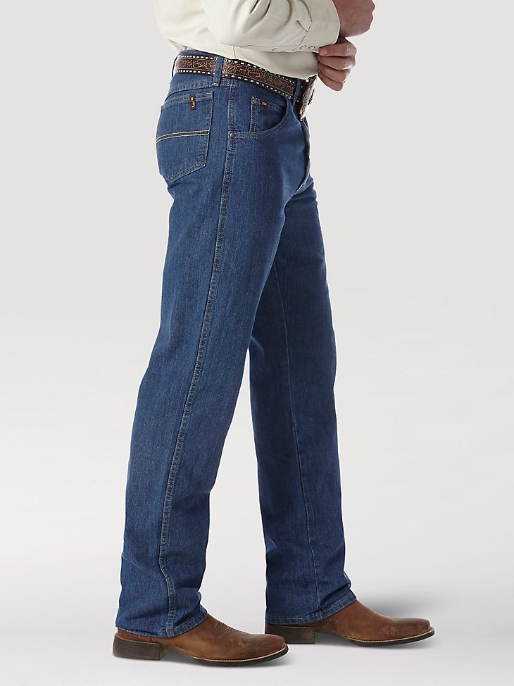 Wrangler 20X No. 23 Relaxed Fit in Vintage Blue