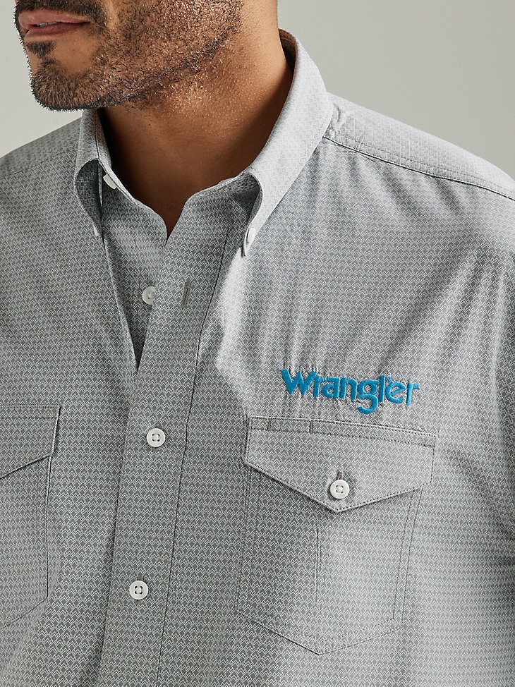 Men's Wrangler Logo Long Sleeve Button-Down Print Shirt in Smoky Gray
