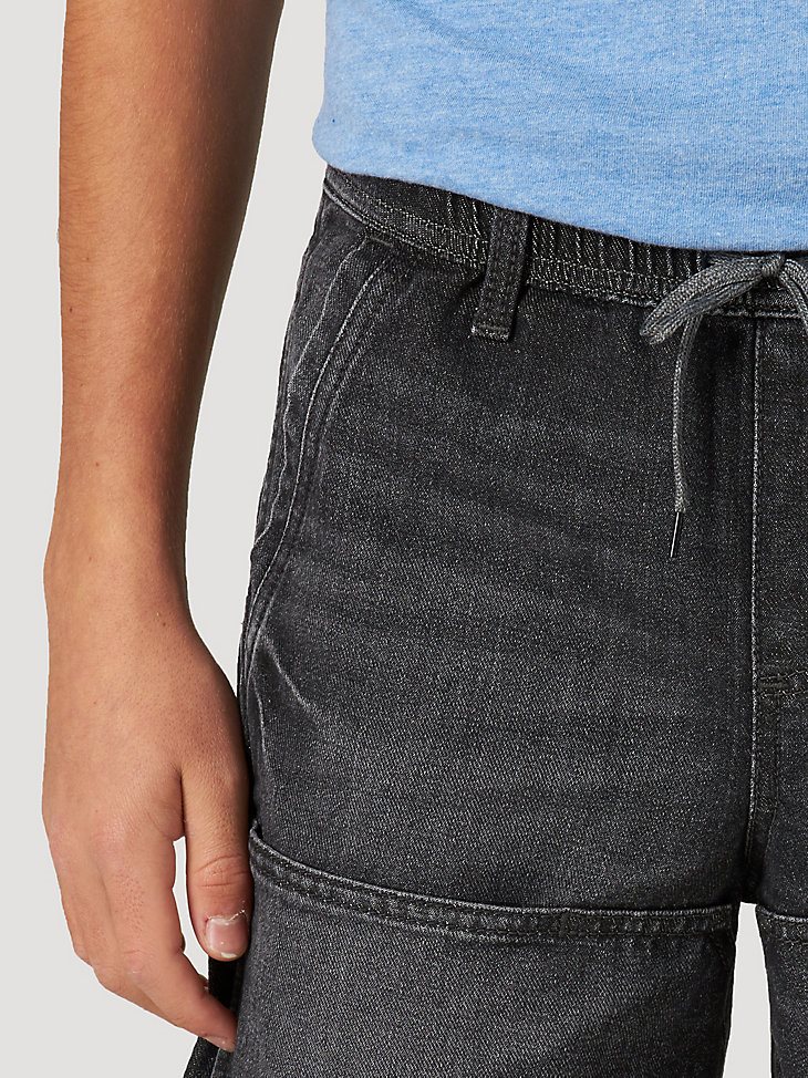 Boy's Wrangler Relaxed Fit Skater Short in Black
