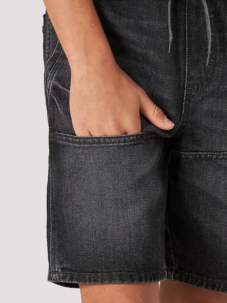 Boy's Wrangler Relaxed Fit Skater Short in Black