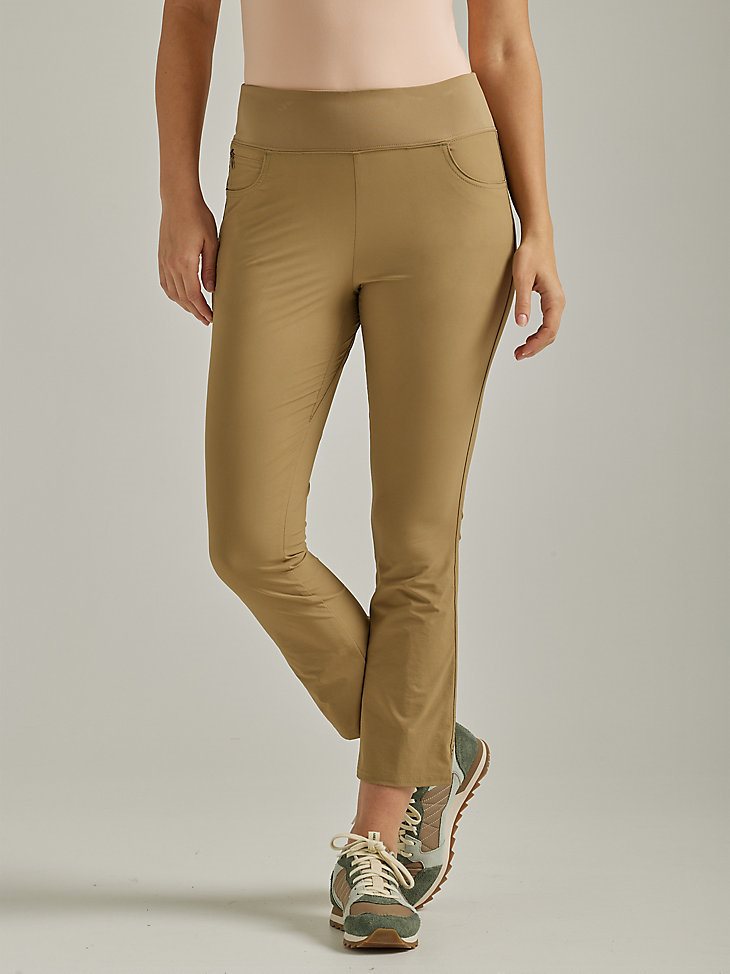 ATG By Wrangler Women's FWDS Pull-On Pant in Elmwood