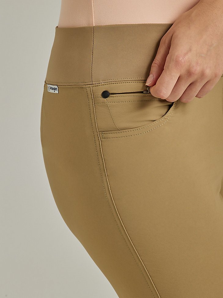 ATG By Wrangler Women's FWDS Pull-On Pant in Elmwood