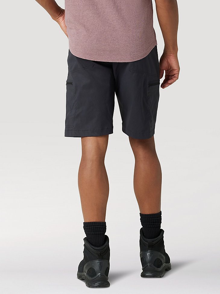 Men's Flex Waist Outdoor Cargo Short in Caviar