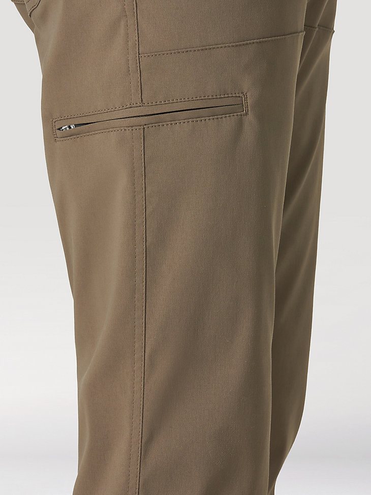 ATG by Wrangler Men's Synthetic Utility Pant in Bungee Cord