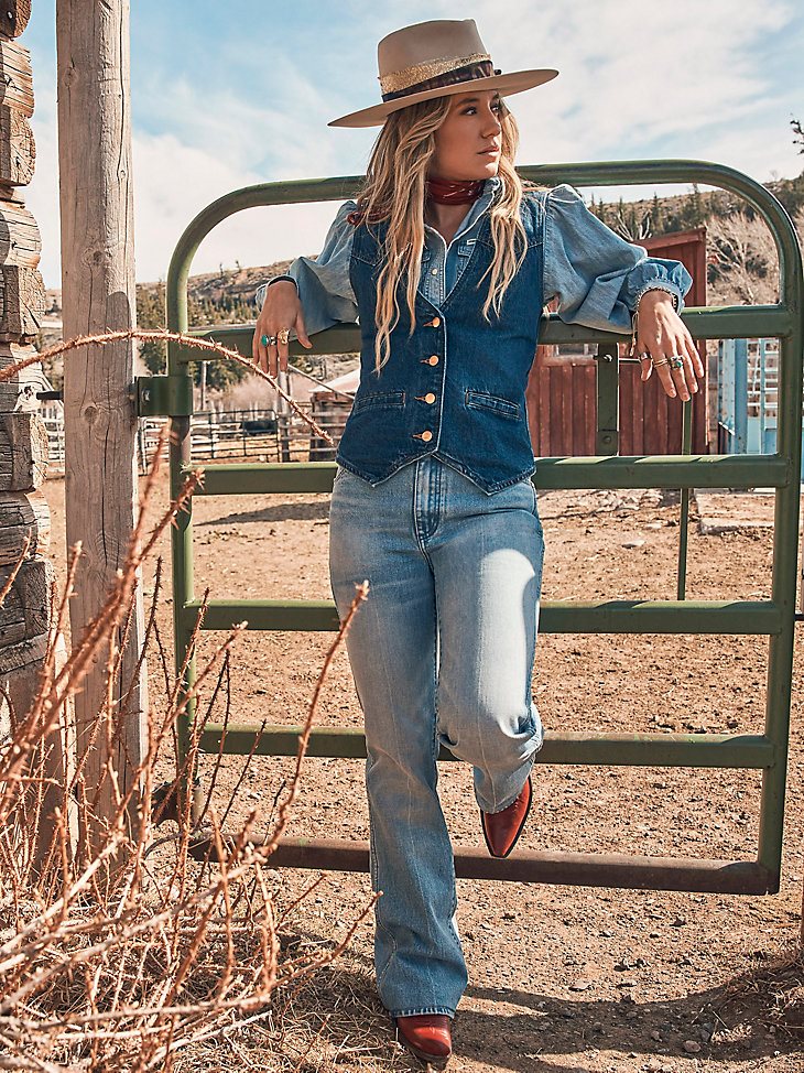 Women's Slim Denim Vest in Dark Wash