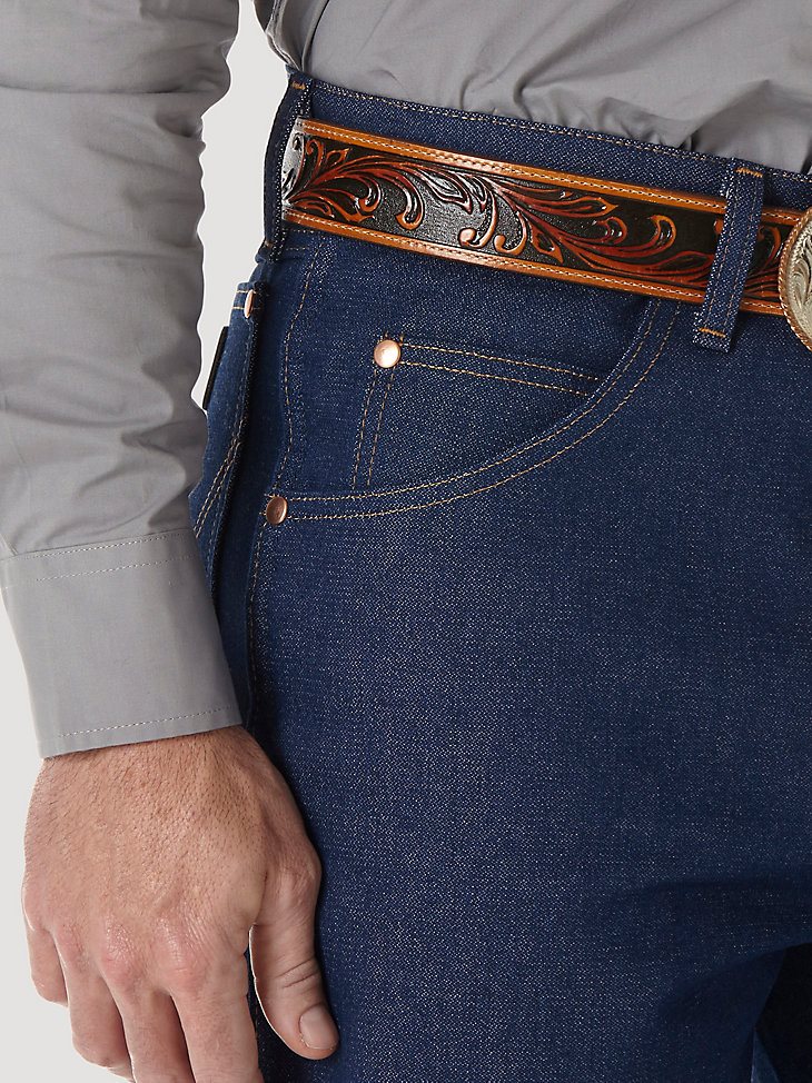 Rigid Wrangler Cowboy Cut Relaxed Fit Jean in Rigid Indigo