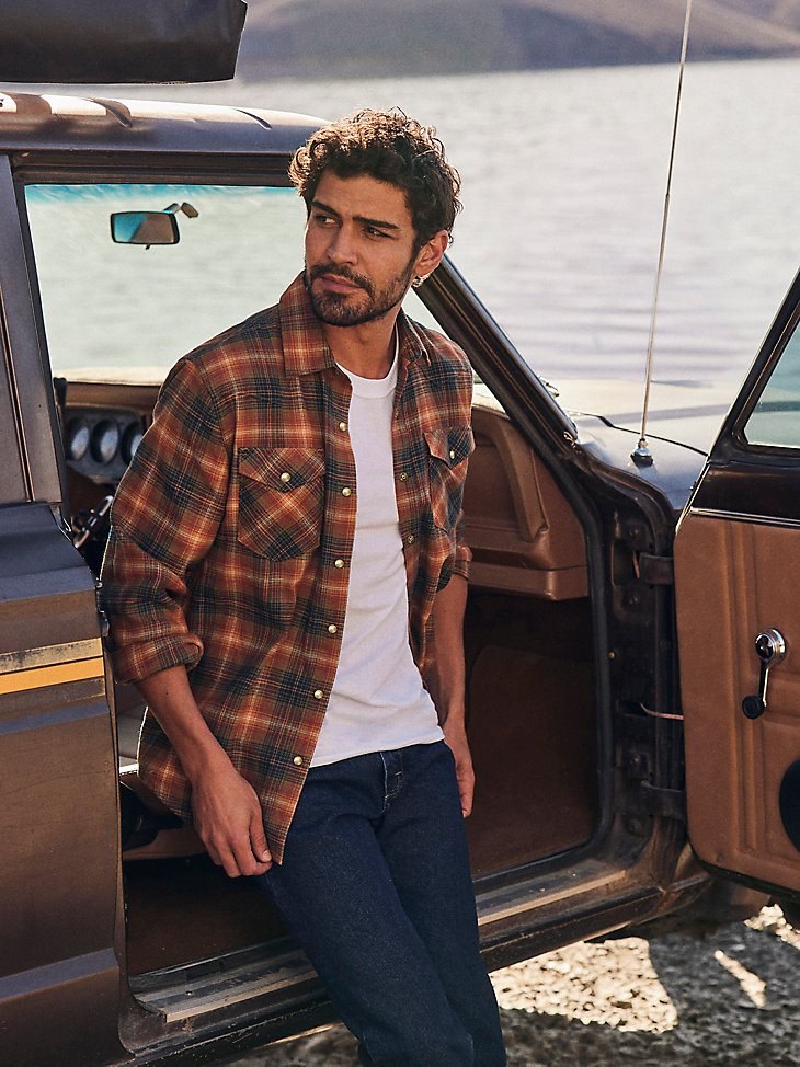 Men's Brushed Flannel Shirt in Burnt Henna Orange