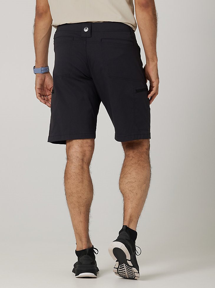 Men's Outdoor Performance Utility Short in Caviar