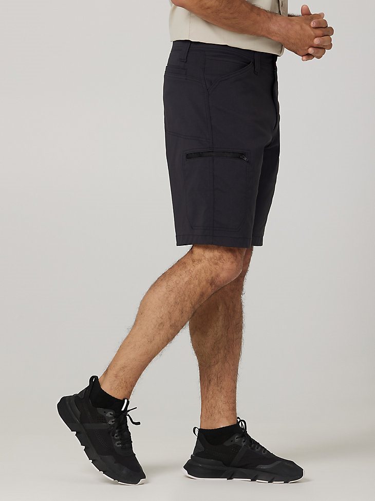 Men's Outdoor Performance Utility Short in Caviar