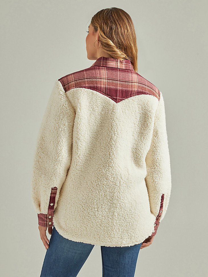 Women's Wrangler Retro Western Boyfriend Sherpa Shirt Jacket in Antique White