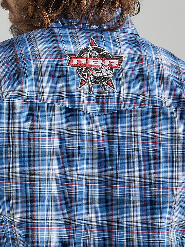 Men's PBR Logo Long Sleeve Plaid Western Snap Shirt in Navy Blue