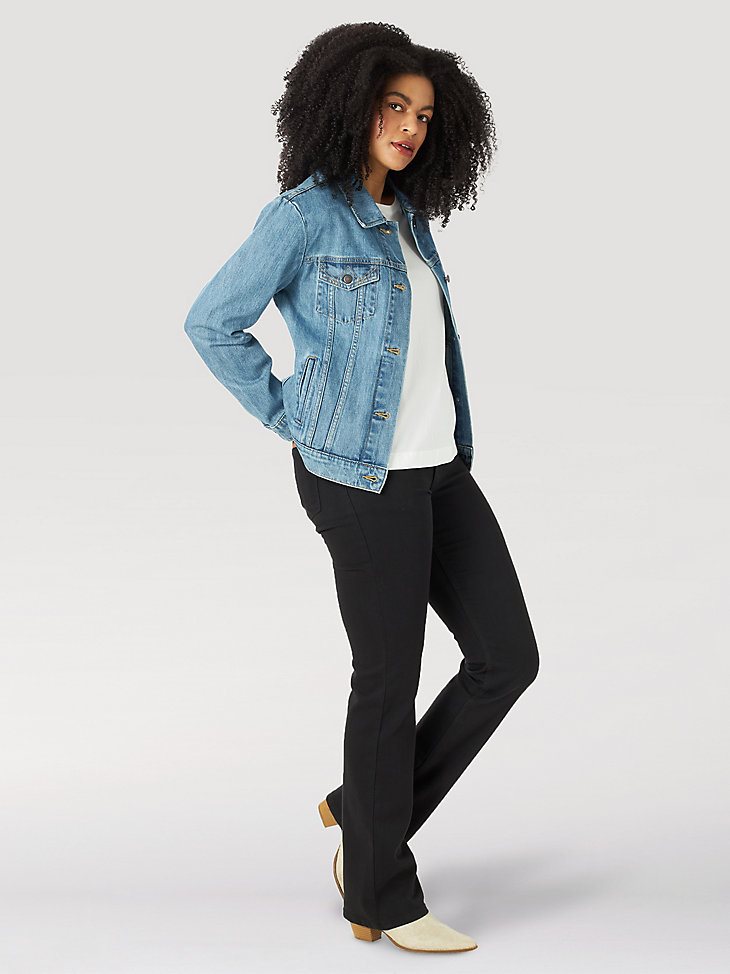 Women's Wrangler Memory Maker Jacket in Basin