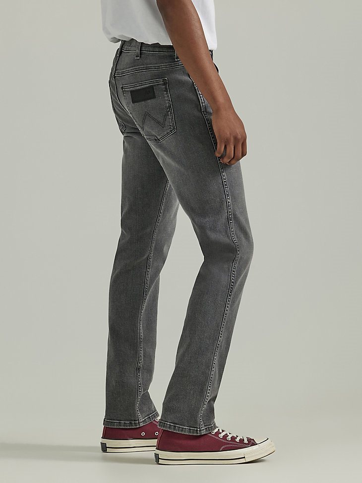 Men's Wrangler Greensboro Straight Leg Jean with Indigood in In Space