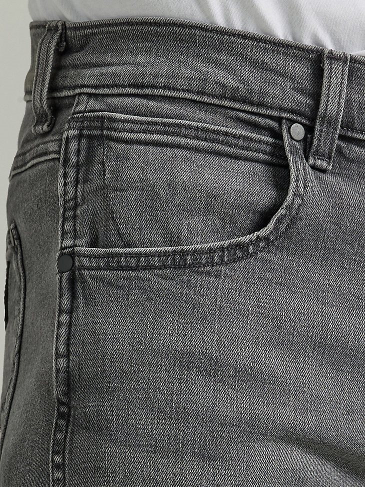 Men's Wrangler Greensboro Straight Leg Jean with Indigood in In Space