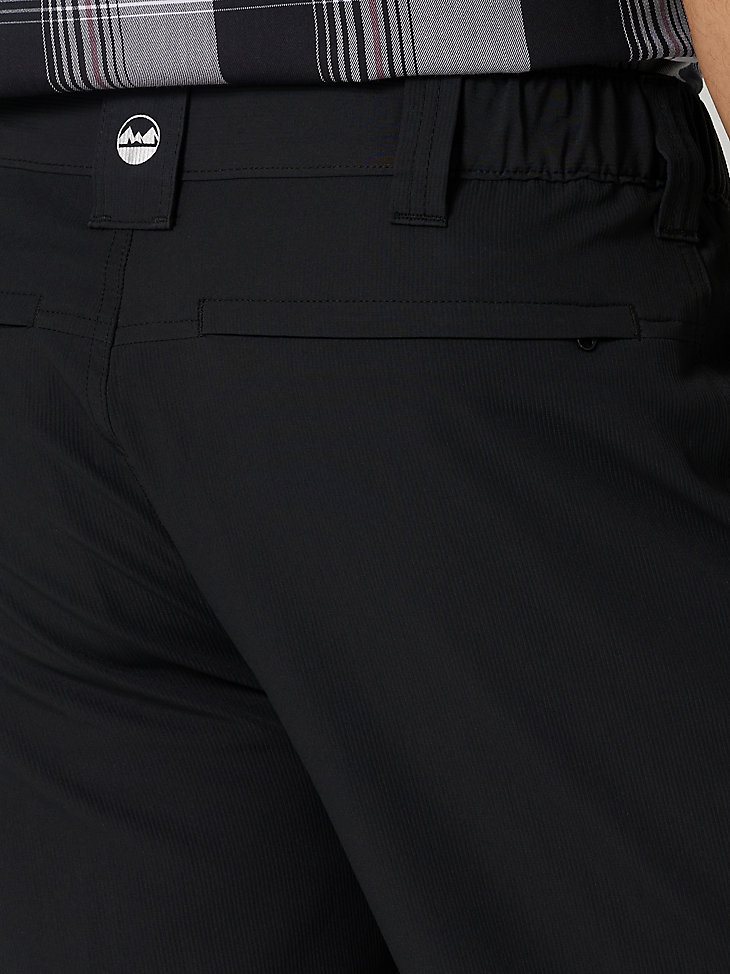 Men's Performance Elastic Waist Short in Jet Black