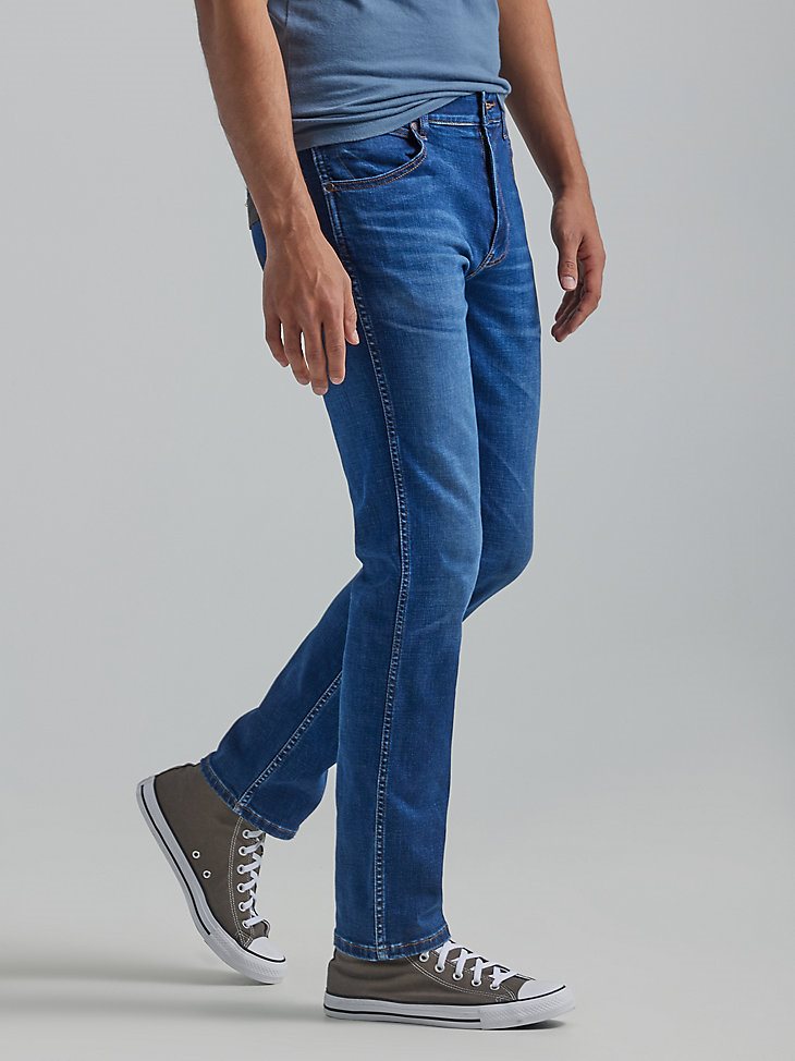 Men's Wrangler Free To Stretch Greensboro Jean in Rodeo Bull