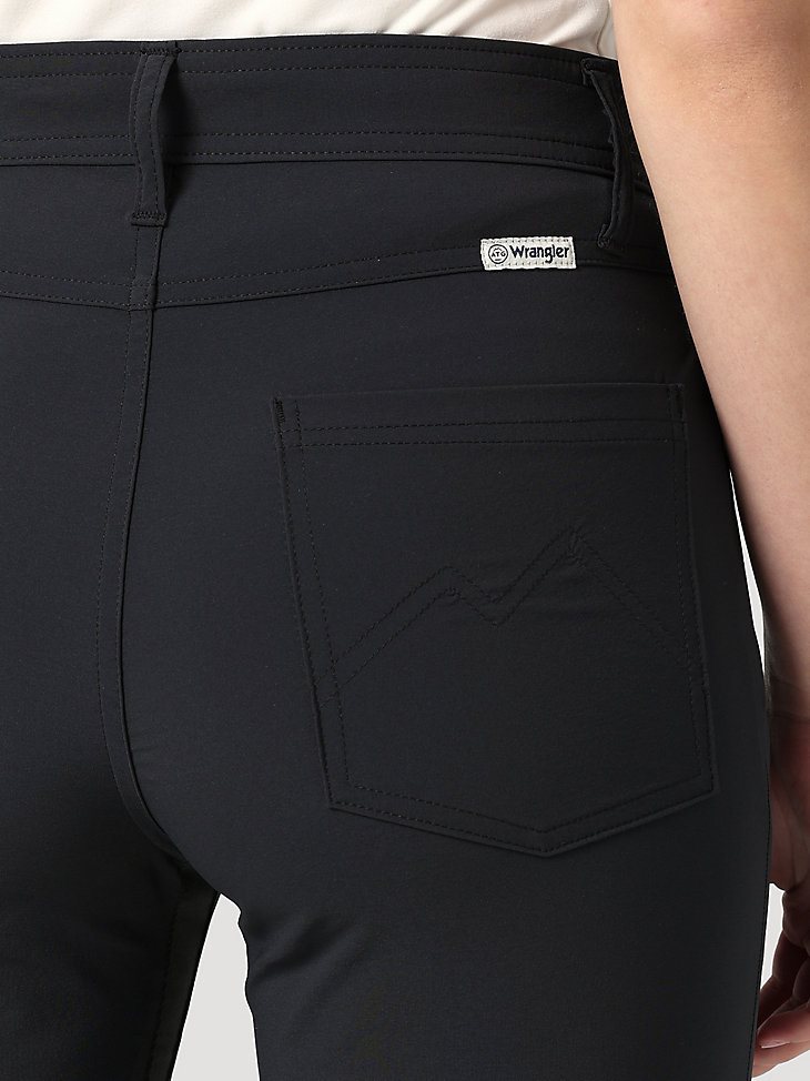 ATG By Wrangler Women's FWDS Skinny Pant in Jet Black