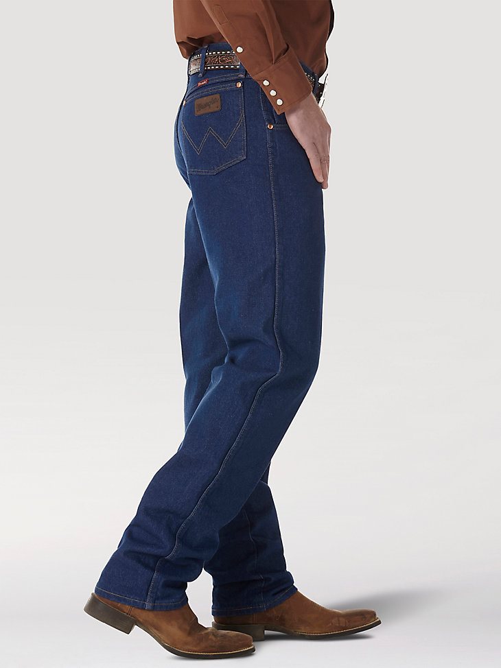 Wrangler Cowboy Cut Relaxed Fit Jean in Prewashed Indigo