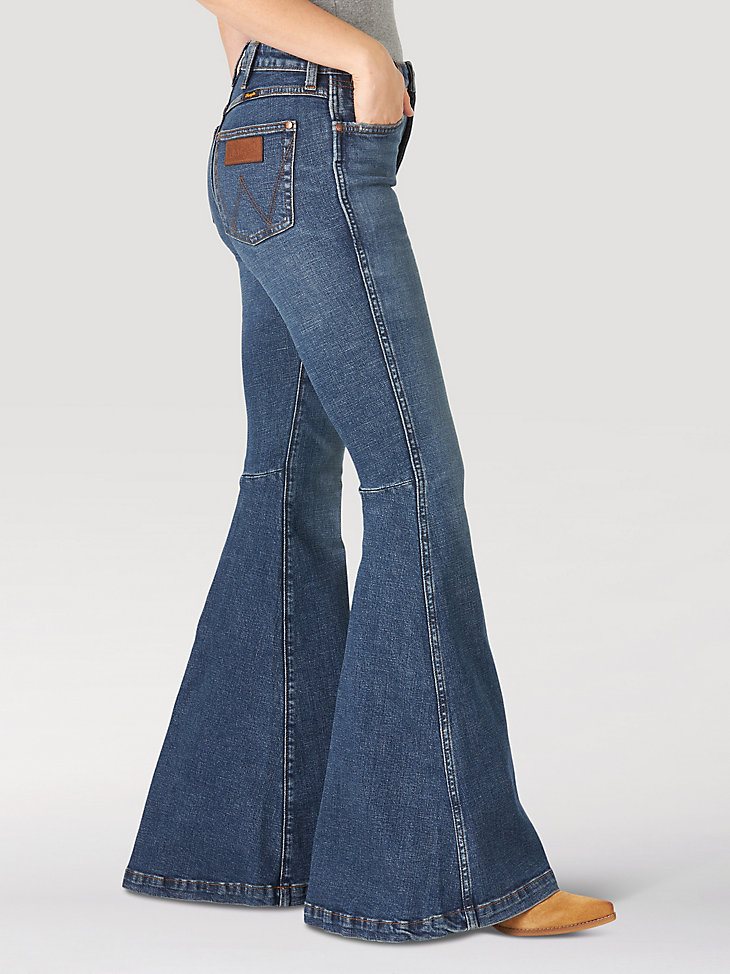 The Wrangler Retro Premium Jean: Women's High Rise Trumpet Flare in Paige