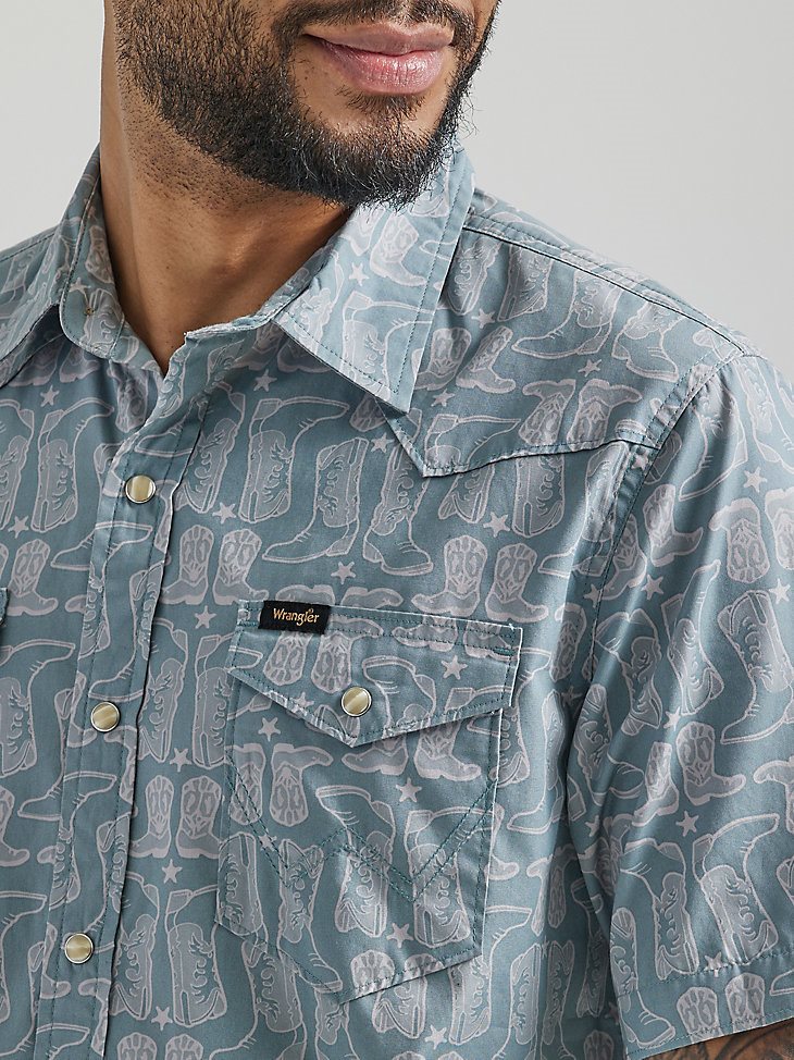 Men's Cowboy Boots Button Down Shirt in Cowboy Boots