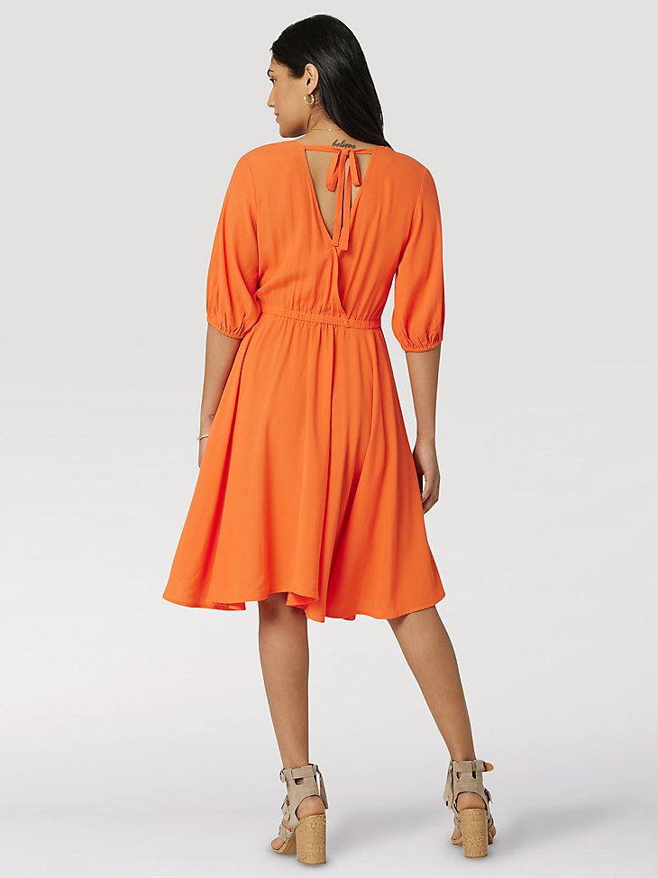 Women's Wrangler Puff Sleeve Dress in Tiger Lily
