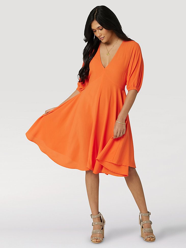 Women's Wrangler Puff Sleeve Dress in Tiger Lily
