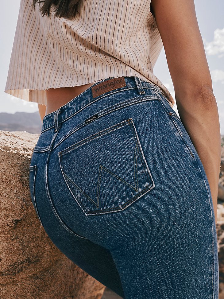 Women's Wrangler Fierce Flare Jean in Meadow
