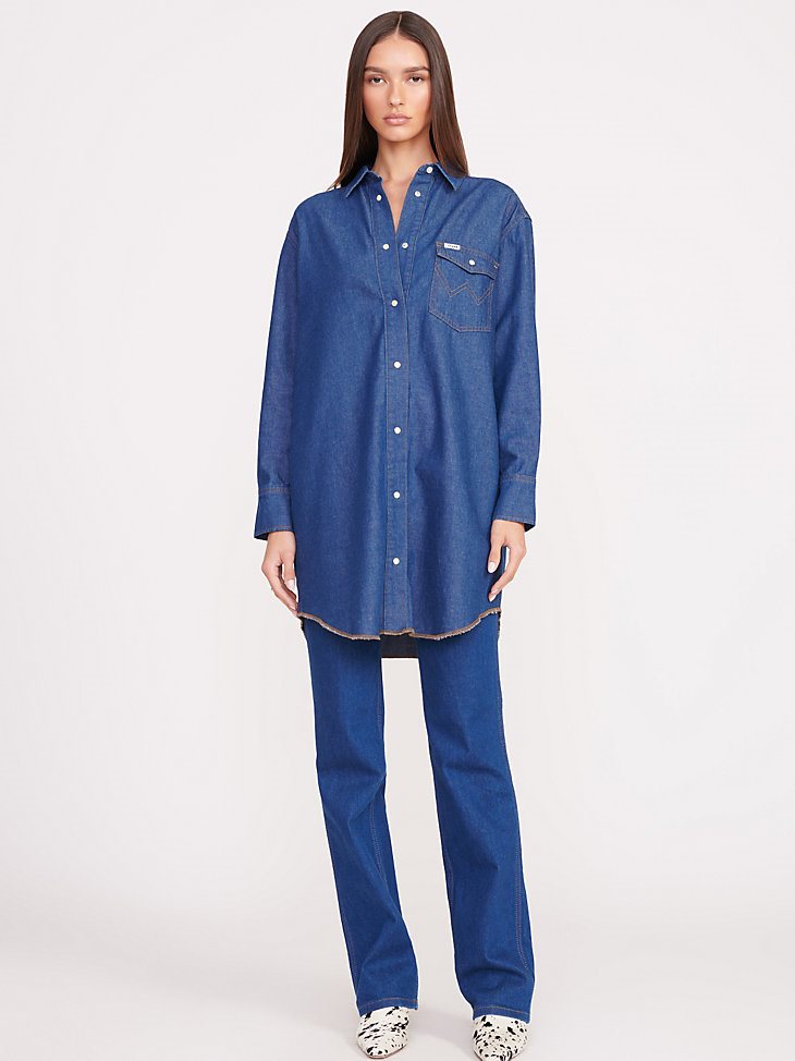 Wrangler + STAUD The Oversized Western Shirt in Dark Rinse