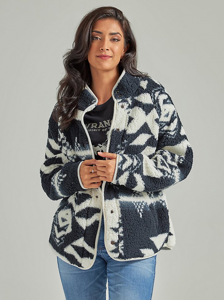 Women's Wrangler Retro Printed Sherpa Snap Jacket in Black /White