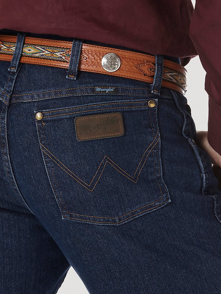 Premium Performance Cowboy Cut Advanced Comfort Wicking Regular Fit Jean in Midnight Rinse