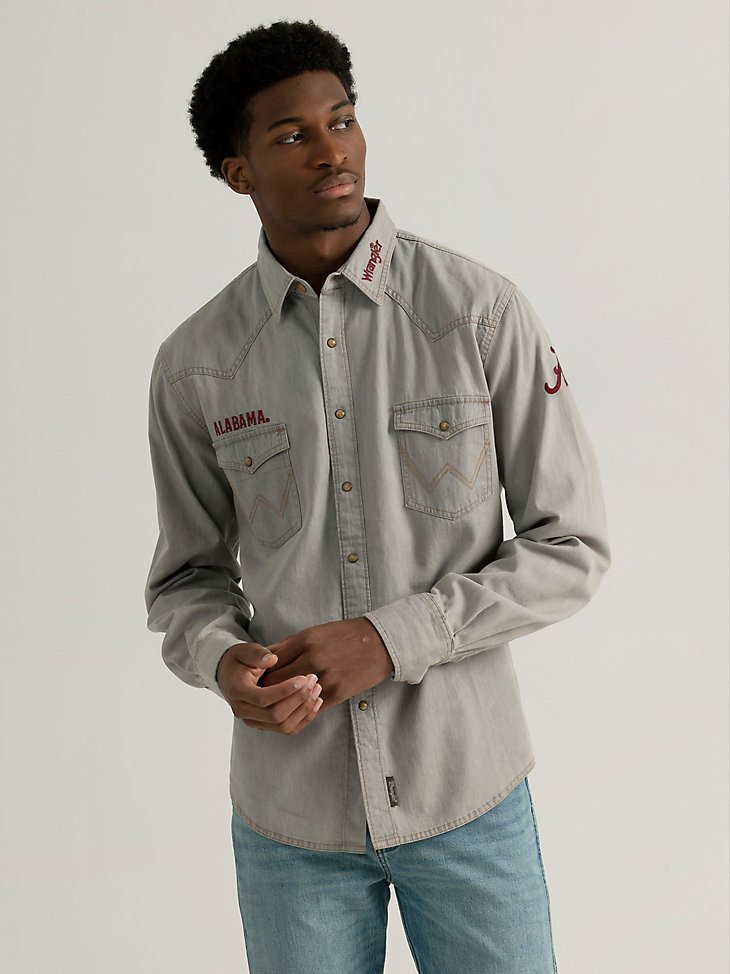 Men's Wrangler Collegiate Cowboy Cut Western Snap Shirt in University of Alabama