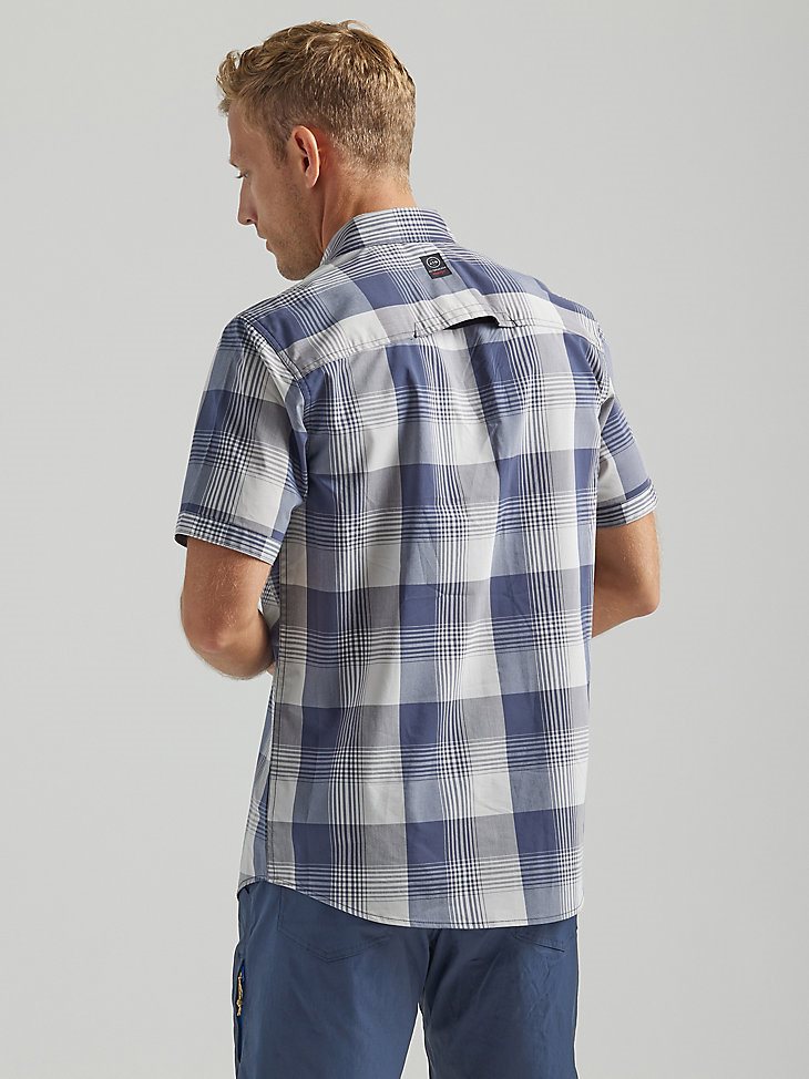 ATG By Wrangler Men's Asymmetrical Zip Pocket Plaid Shirt in Mist