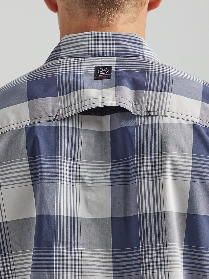 ATG By Wrangler Men's Asymmetrical Zip Pocket Plaid Shirt in Mist