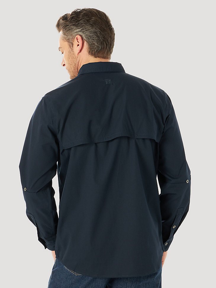 Wrangler RIGGS Workwear Long Sleeve Vented Solid Work Shirt in Navy