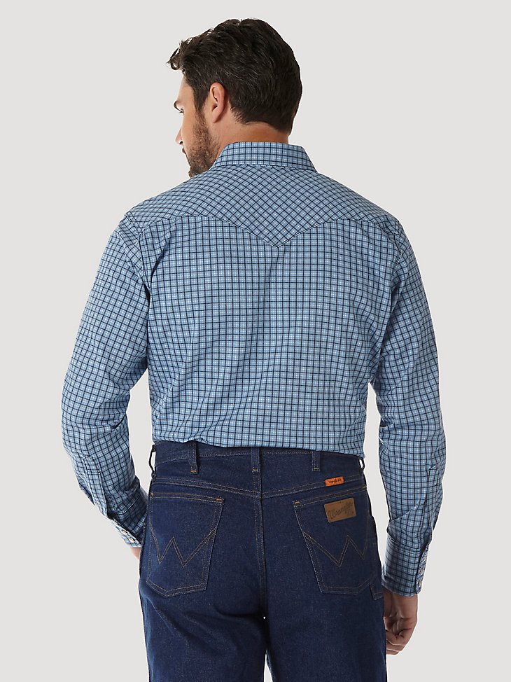 Men's Wrangler FR Flame Resistant Long Sleeve Western Snap Plaid Shirt in Navy/Black